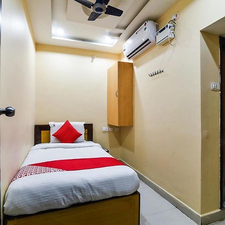 Ramesh Residency Otel Anantapur Dış mekan fotoğraf
